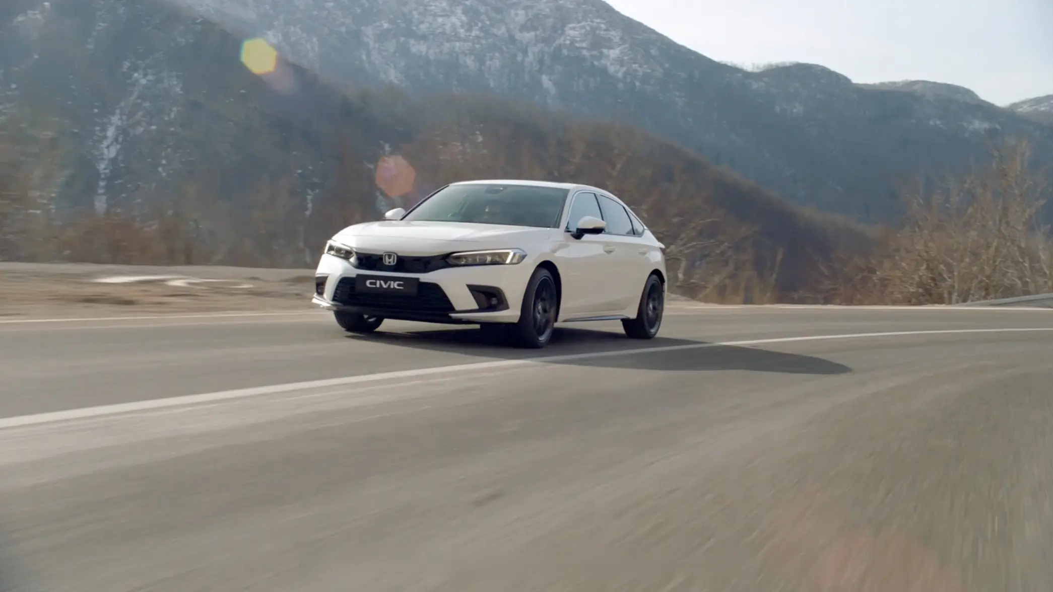 Der neue Honda Civic e:HEV